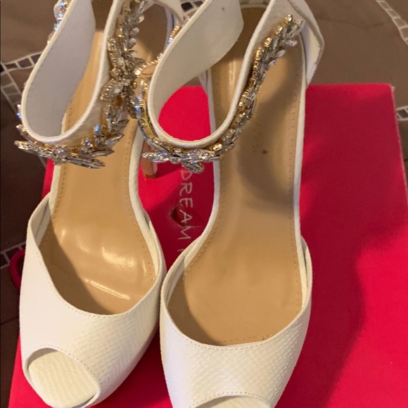 High heels - Picture 2 of 2